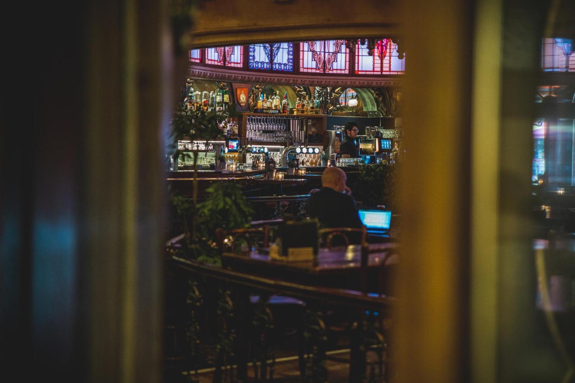 Queen Hotel Eindhoven Luaran gambar