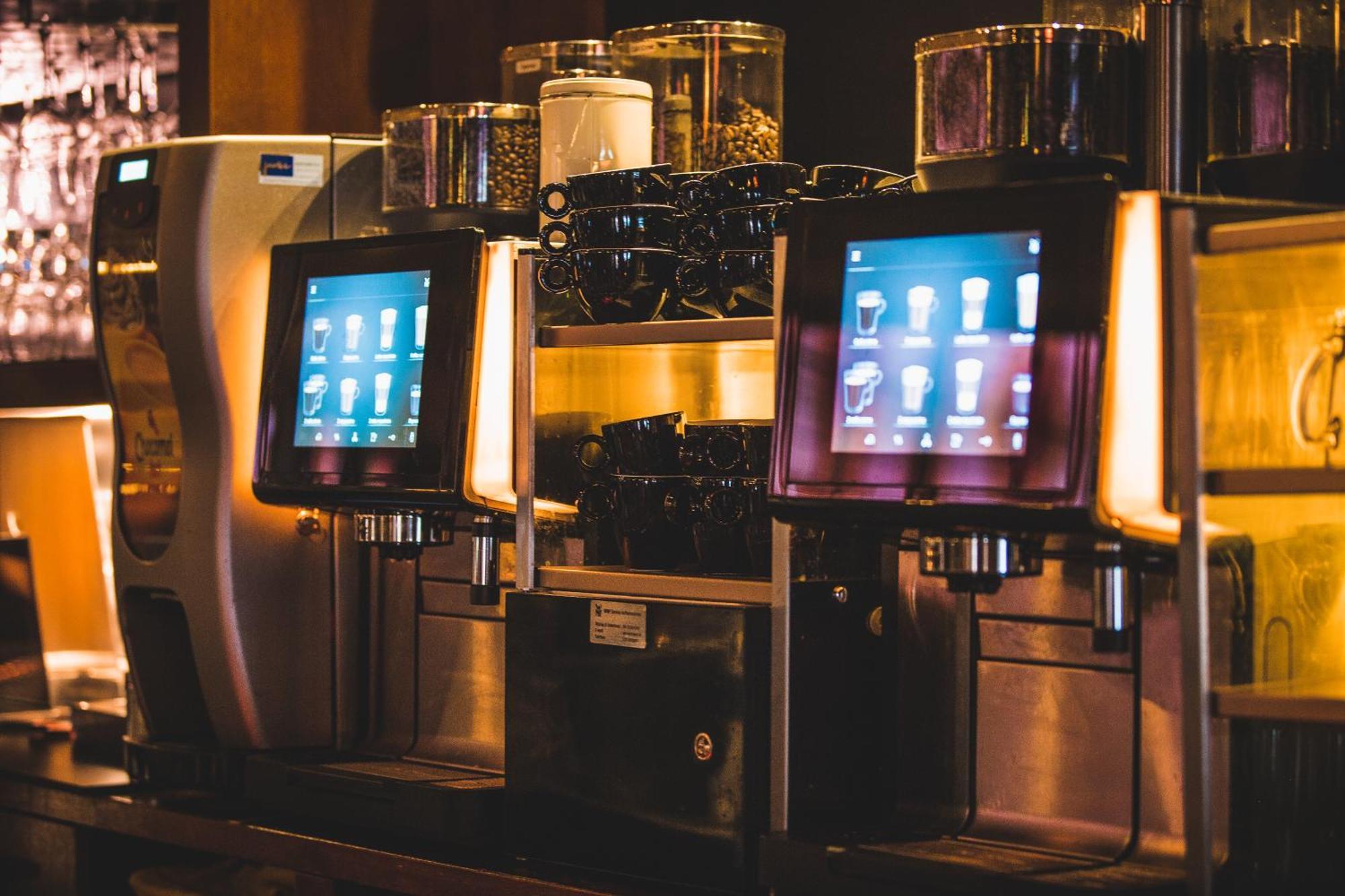Queen Hotel Eindhoven Luaran gambar