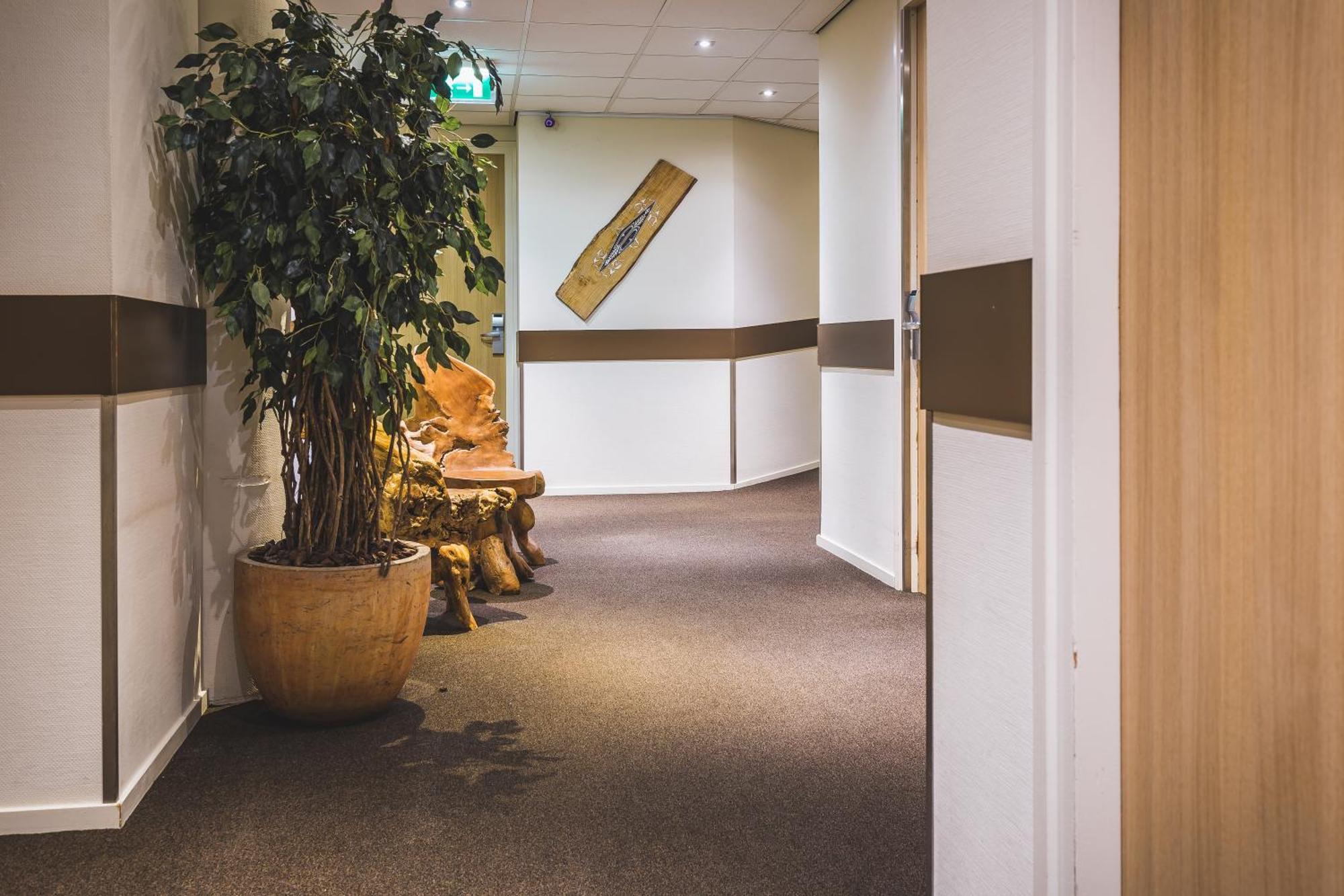 Queen Hotel Eindhoven Luaran gambar