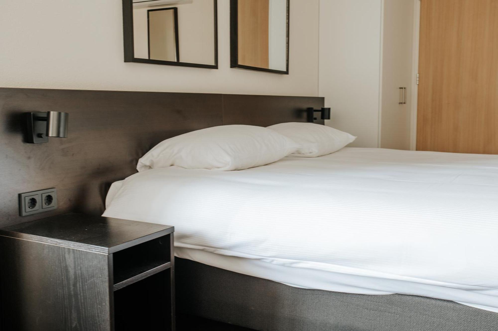Queen Hotel Eindhoven Luaran gambar