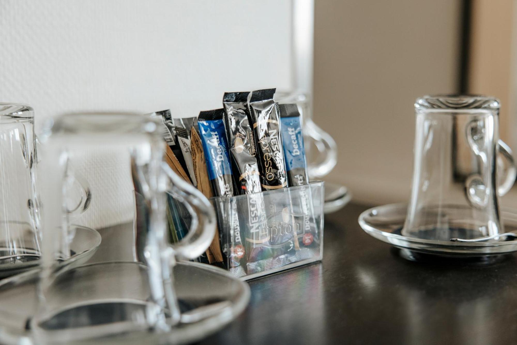Queen Hotel Eindhoven Luaran gambar