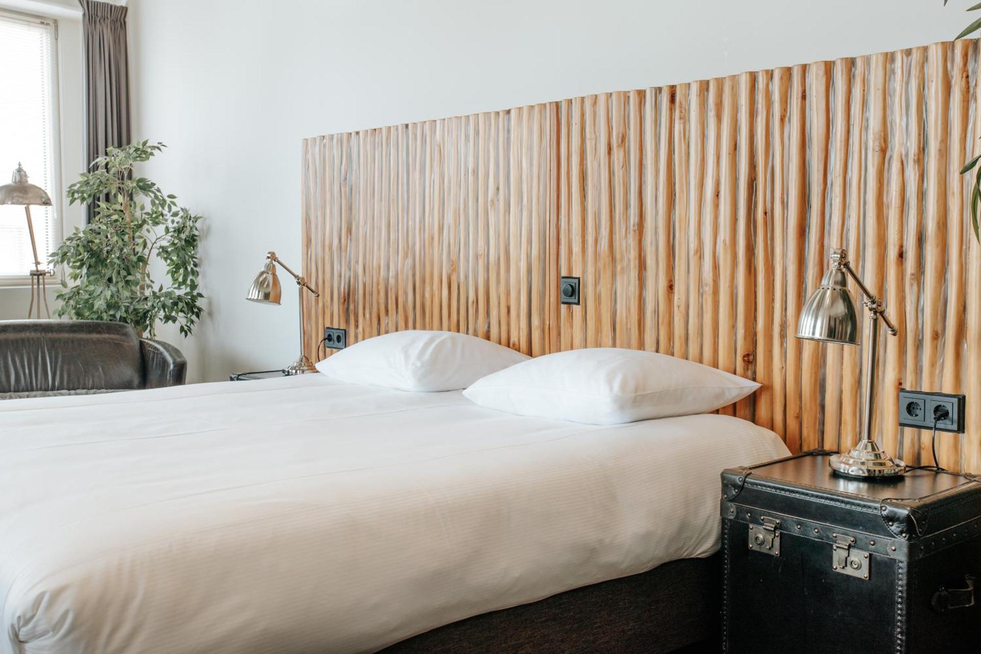 Queen Hotel Eindhoven Luaran gambar